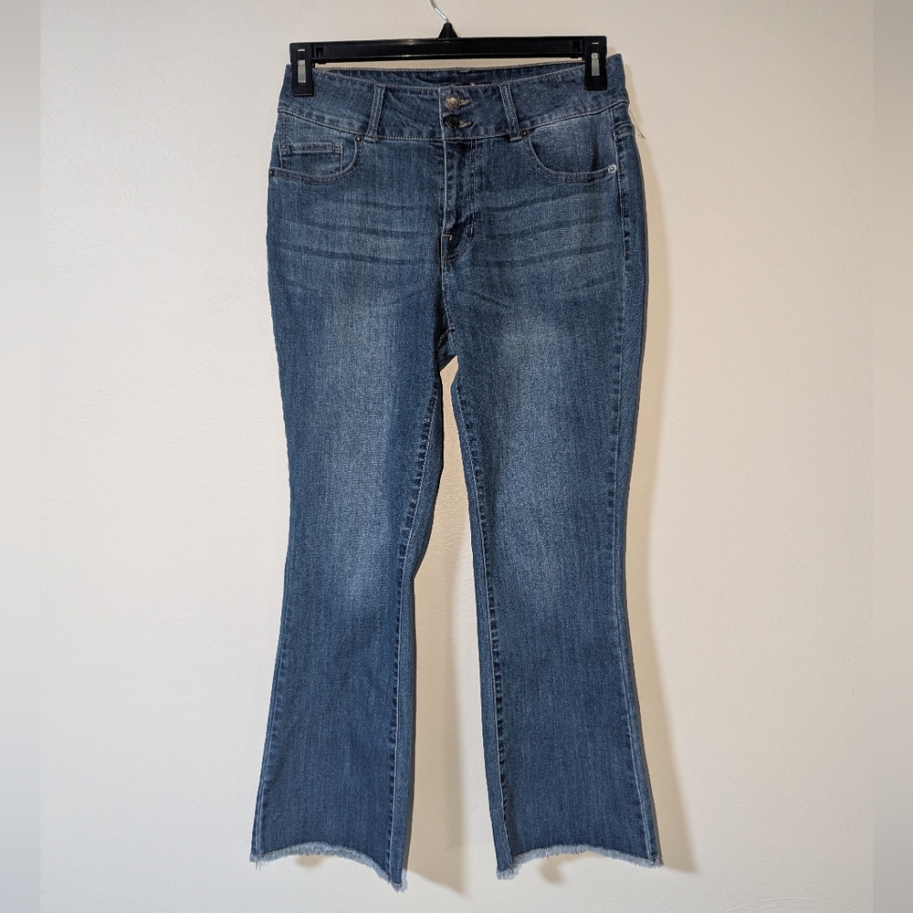 8P Daily Threads Medium Whiskered Wash Raw Hem Boot Cut Jeans